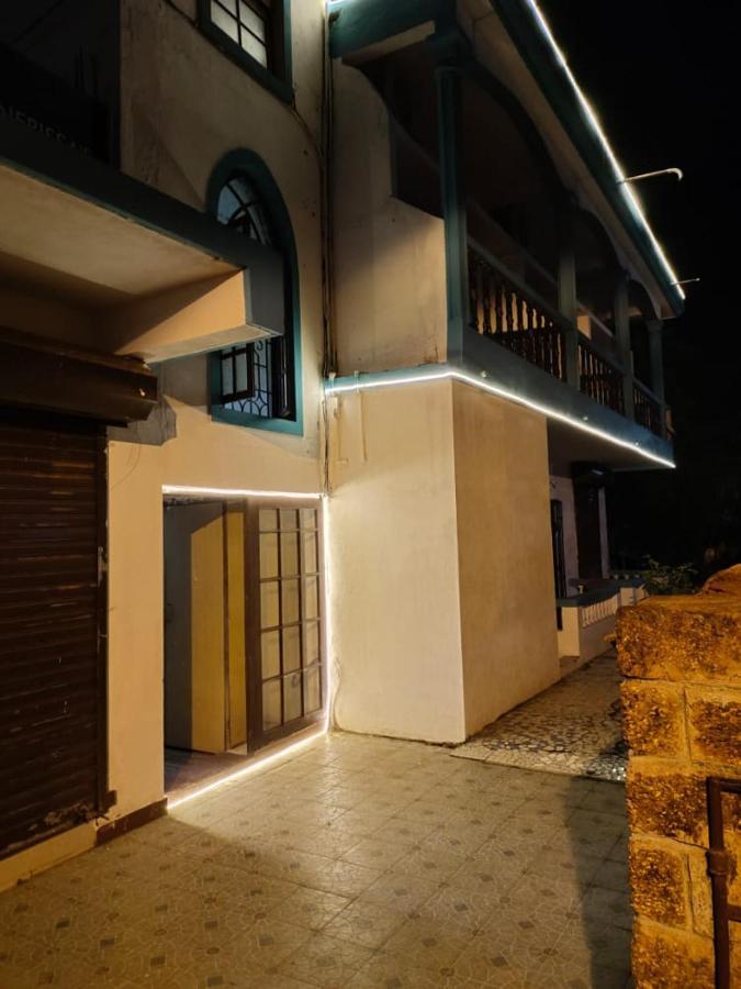 Calangute beach rocks Exterior foto